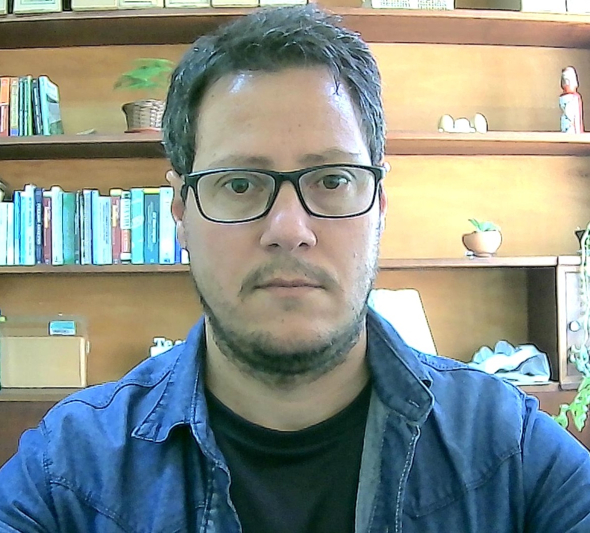 Alexandre Simões Lorenzon Alexandre Simões Lorenzon