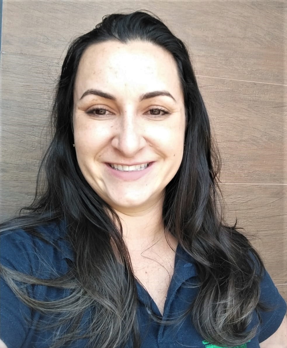 Cíntia Maria Teixeira Fialho Cíntia Maria Teixeira Fialho