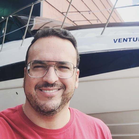 Frederico Carlos Martins de Menezes Filho Frederico Carlos Martins de Menezes Filho